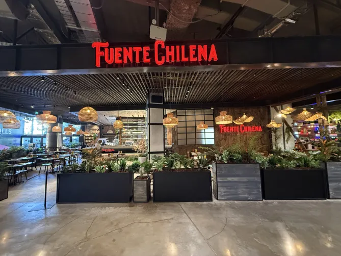 fuente chilena mirador florida en cenco florida