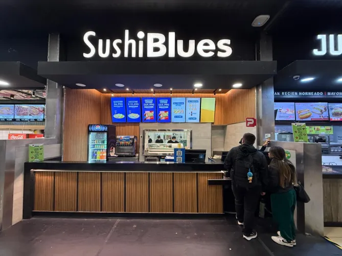 sushiblues cenco costanera
